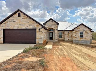 14674 Silesia Dr, Saint Hedwig, TX 78152