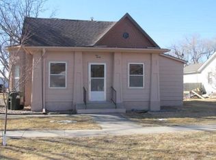 520 C St, Shelton, NE 68876