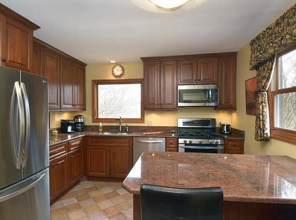 4th image of 1306 Weston Dr