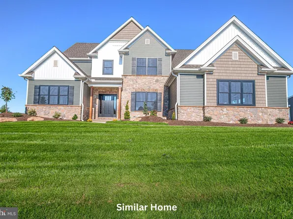 The Oakley Farmbrooke Mdws, York, PA 17406