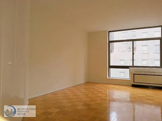 Rented by Metropolitan Property Group | media 12