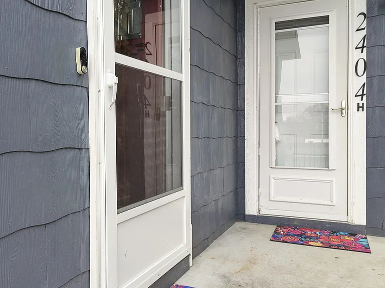 2404 S 10th St #1AND-2 — Photo 14