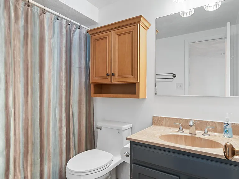 2524 Cove Point Pl — Photo 18