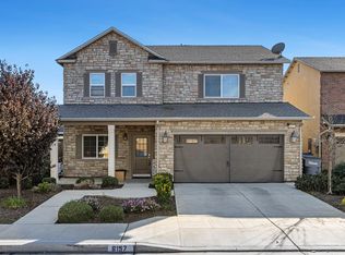 6157 E Garland Ave, Fresno, CA 93727