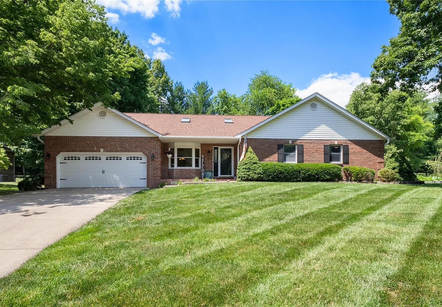 3646 Willoughby Cir, Shiloh, IL 62221 Zillow