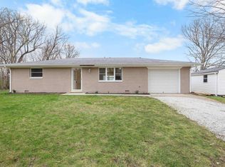 2037 W South Rd, Delphi, IN 46923