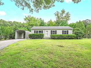112 Park St, Putnam, CT 06260