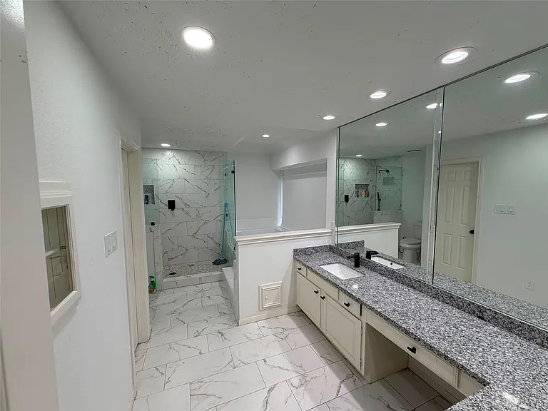 2644 Hadley Cir — Photo 18