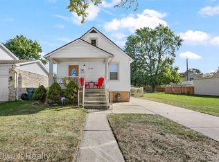 7636 Mead St, Dearborn, MI