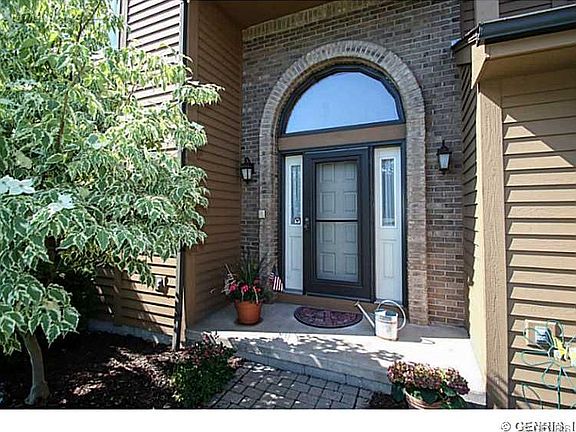 2nd image of 29 Corral Dr