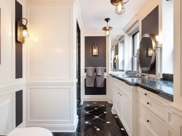 220 East 73rd Street image 10 of 11