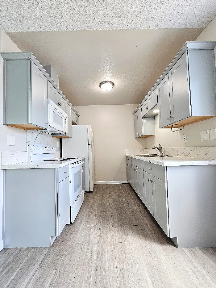 4525 Hamilton St — Photo 4