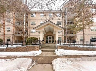 Bonavista The, Edmonton, AB T5A 5H3