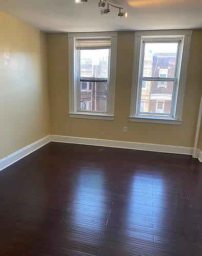 40 64th St Photo 1