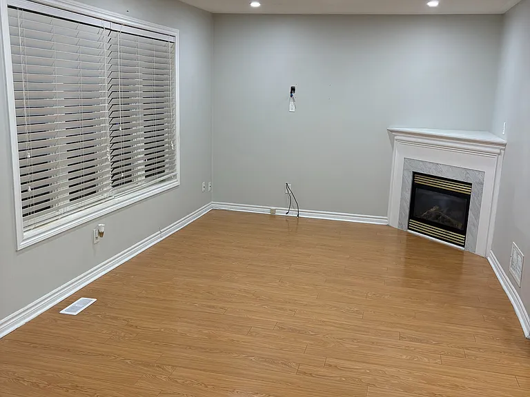 48 Echoridge Dr E — Photo 5