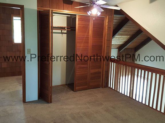 4th image of 2233 Monterey Ln #2239