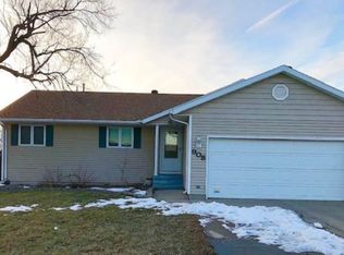 908 N West Ave, Norton, KS 67654