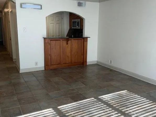 2045 N 3rd St APT 203, Baton Rouge, LA 70802