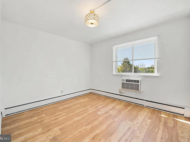 120 N Bethlehem Pike #B303 — Photo 12