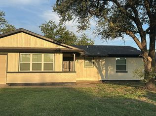 1102 Vegas Dr, Garland, TX 75042