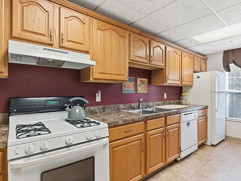 Four Seasons at Kent 55+ Senior Community — Photo 7