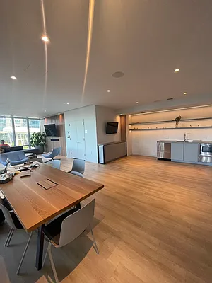 Rented by YouYork Management LLC | media 17