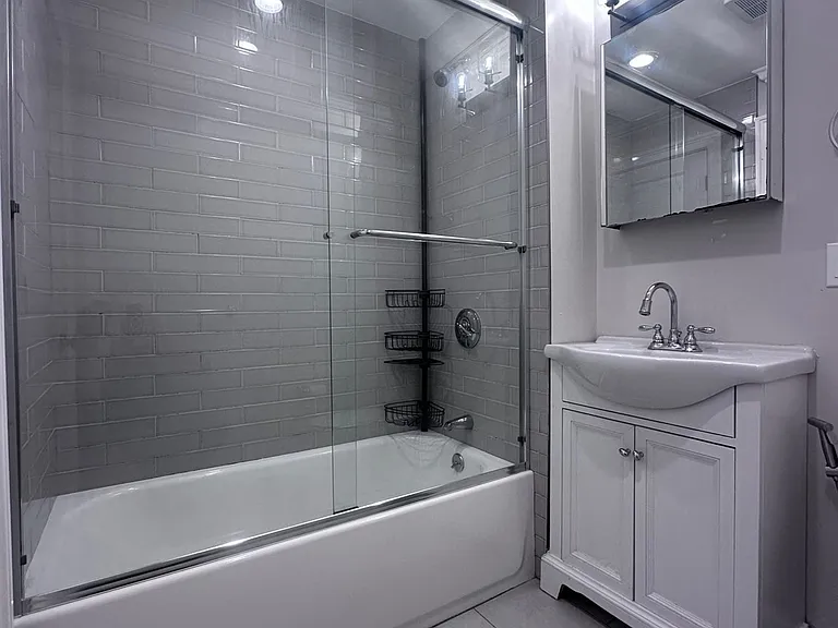 39 W Walnut Park #3 — Photo 12