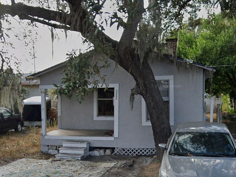 1st image of 3006 N 20th St