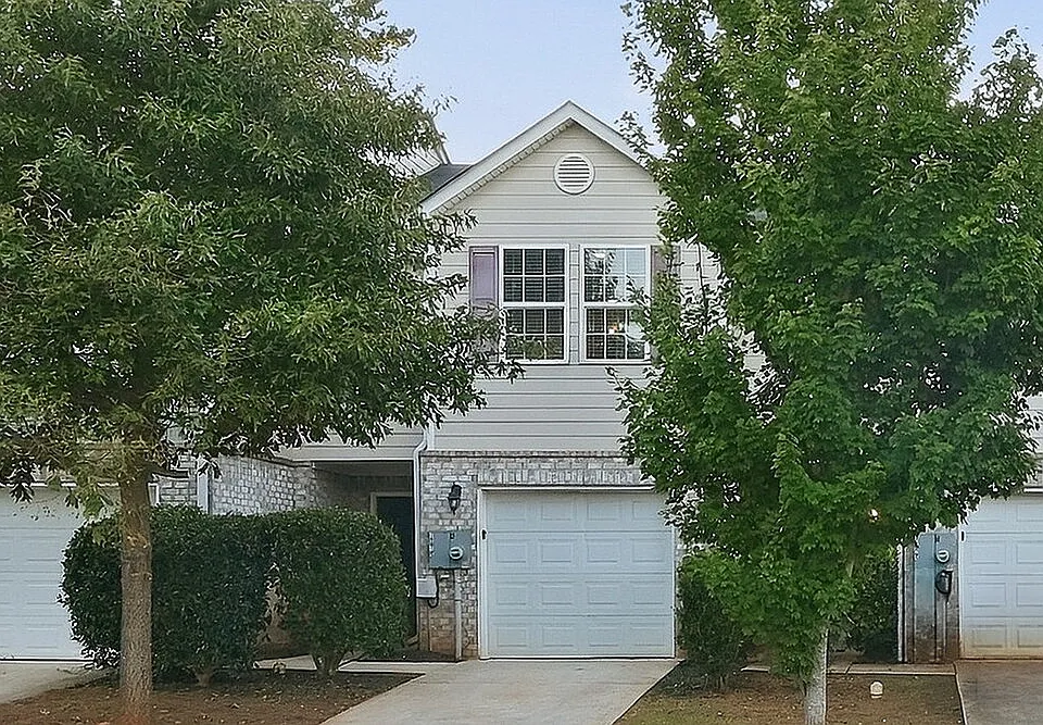 1315 Forsythia Way