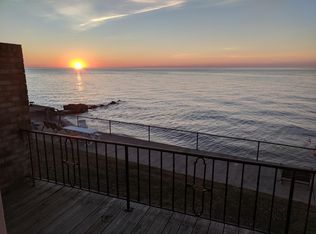 4293 E Lake Rd, Sheffield Lake, OH 44054