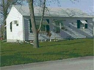 109 11th Ave E, Oskaloosa, IA