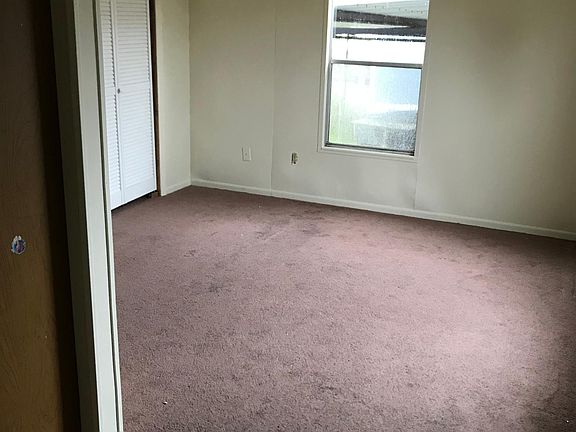 4th image of 1518 Claire Ave Trlr C