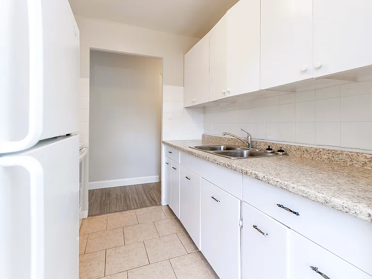 620 Berkshire Rd — Photo 13