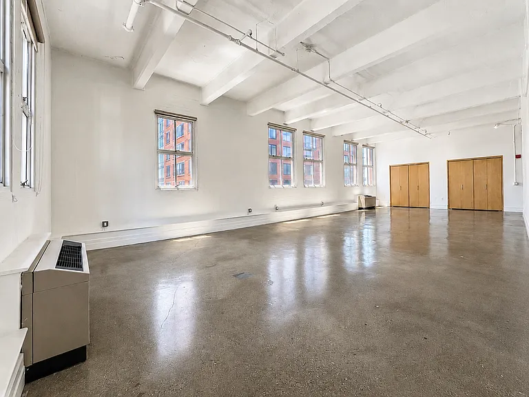 150 Bay Street — Photo 22