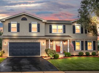 21211 Hunter Woods Dr, Frankfort, IL