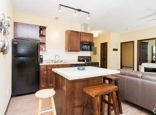 725 8th St SE #S7X06QE5C, Minneapolis, MN 55414