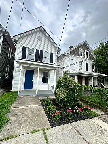 626 Virginia Ave Photo 1