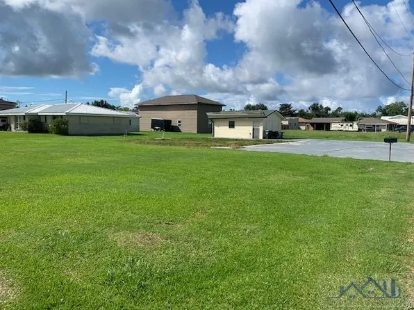 103 Sunny Acres St, Chauvin, LA 70344