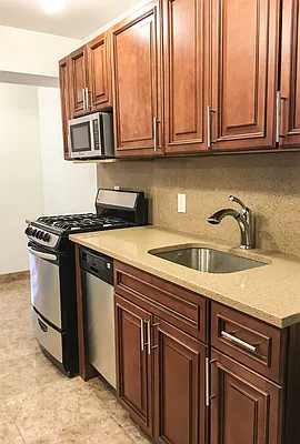 Rented by RES New York | media 9