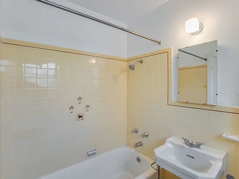 2727 Parker St #C — Photo 14