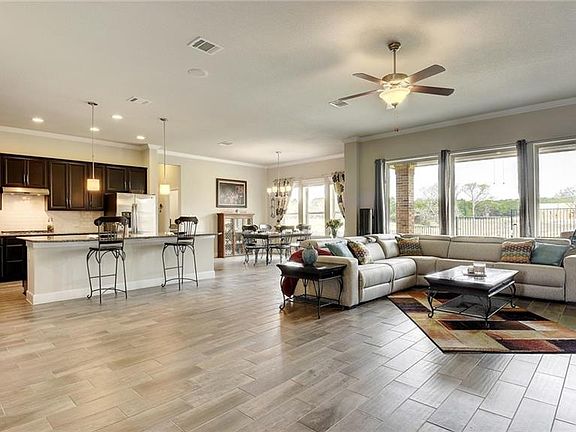 4th image of 346 Cibola Dr