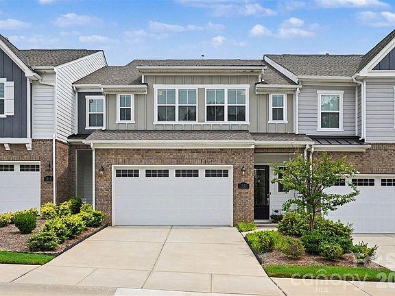 3rd image of 3019 Wittering Dr