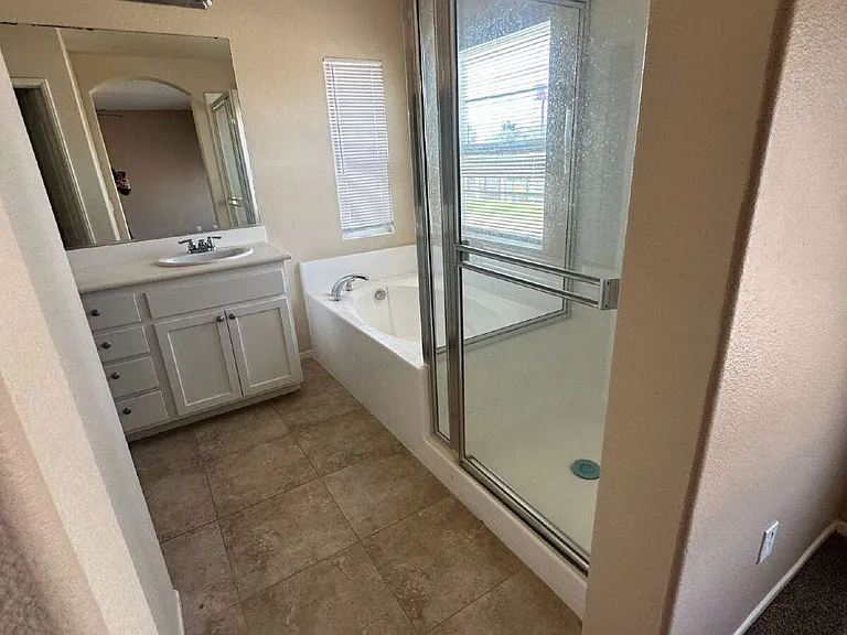 2303 Wisteria Way — Photo 11