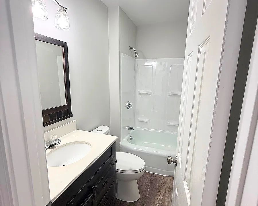1st image of 188 Collette St #1S