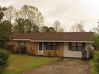 1st image of 328 Churchill Cir