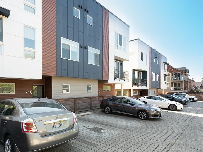 7433A 4th Ave NE — Photo 57