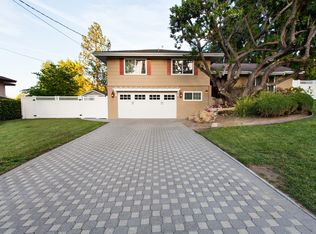 5228 Armida Dr, Woodland Hills, CA 91364