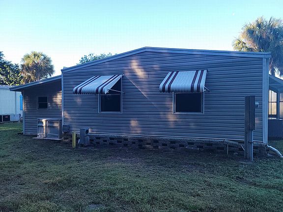 3rd image of 7000 20th St Lot 817