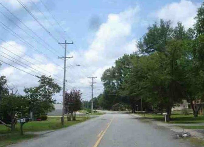 2nd image of 215 Sample Rd