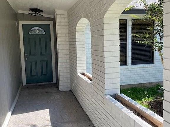 2nd image of 13323 Villa Park Dr Unit A